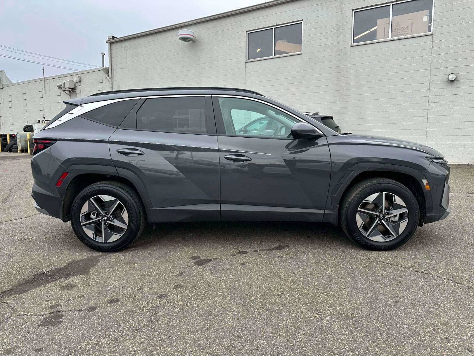 Used 2025 Hyundai Tucson SEL AWD/4WD image 5