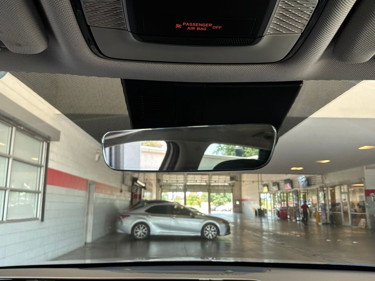 Used 2025 Hyundai Palisade SEL FWD image 19