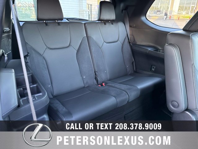 Used 2025 Lexus TX 500h AWD w/ Technology Package image 21