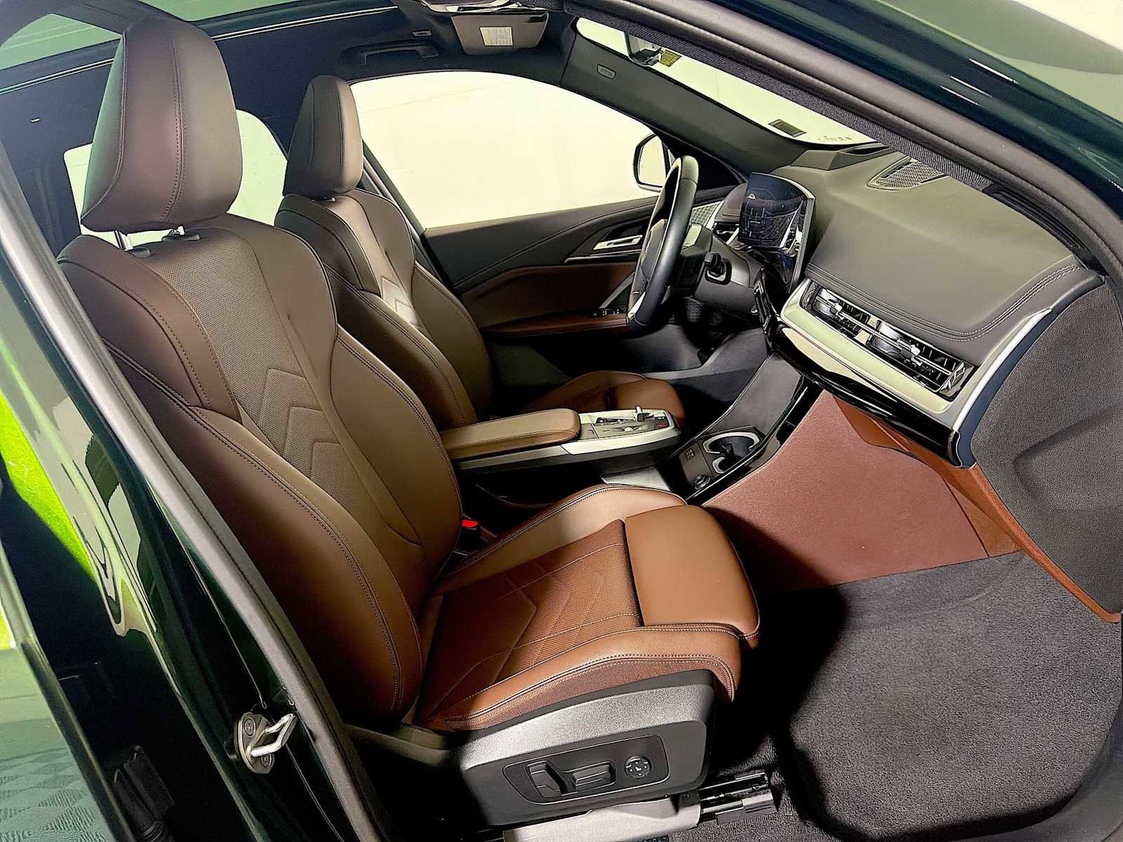 Certified 2024 BMW X1 xDrive28i w/ Premium Package image 24