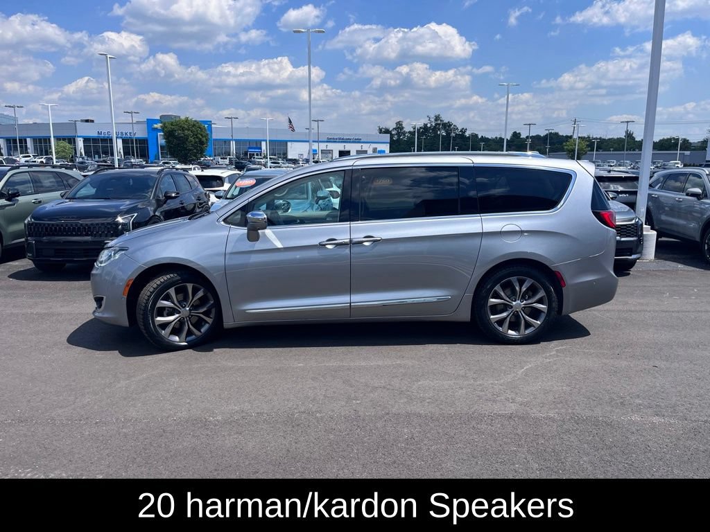Used 2019 Chrysler Pacifica Limited w/ Tire & Wheel Group FWD image 7