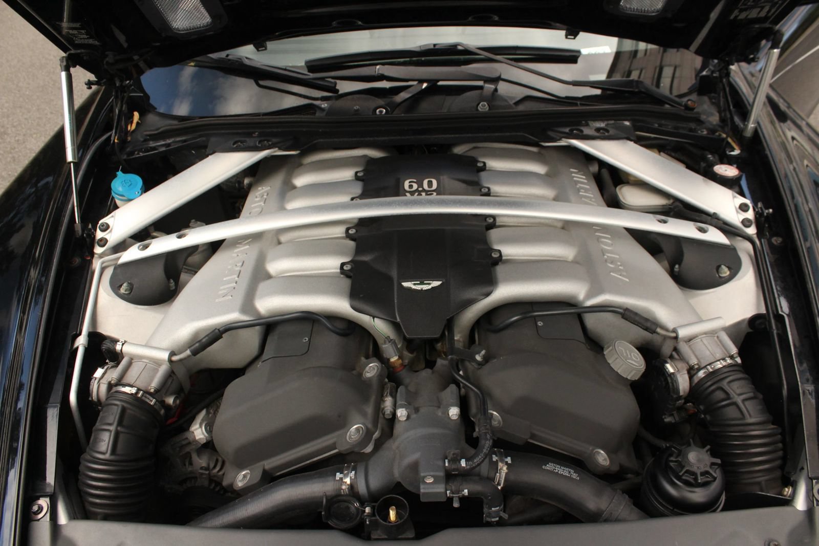 Used 2006 Aston Martin DB9 Volante RWD image 25