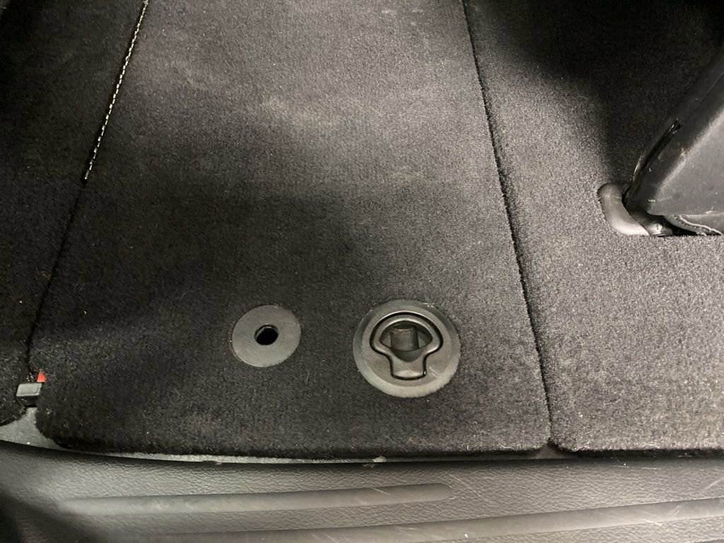 Used 2025 Chrysler Pacifica Limited image 34