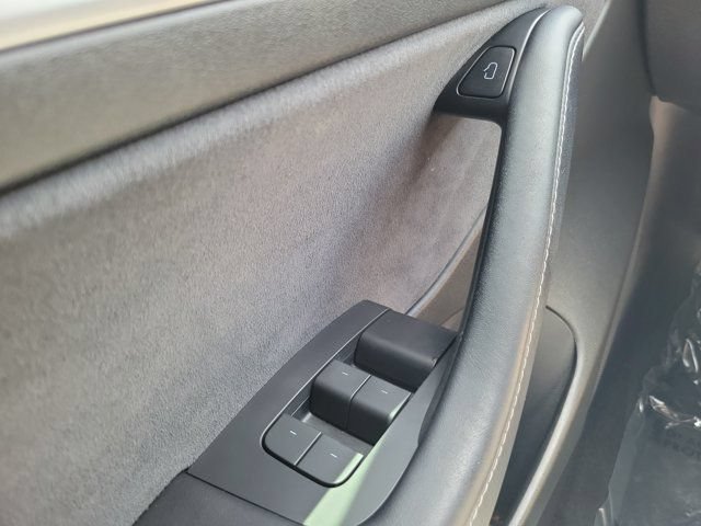 Used 2023 Tesla Model 3 Standard Range RWD image 21