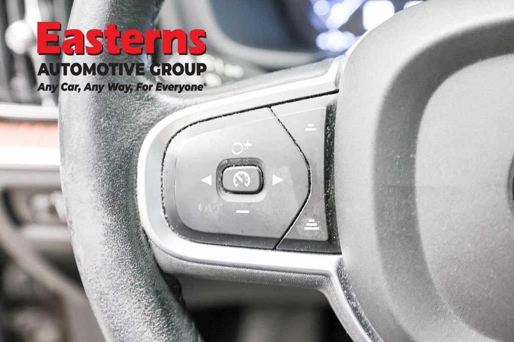 Used 2022 Volvo S60 B5 Inscription AWD/4WD image 16
