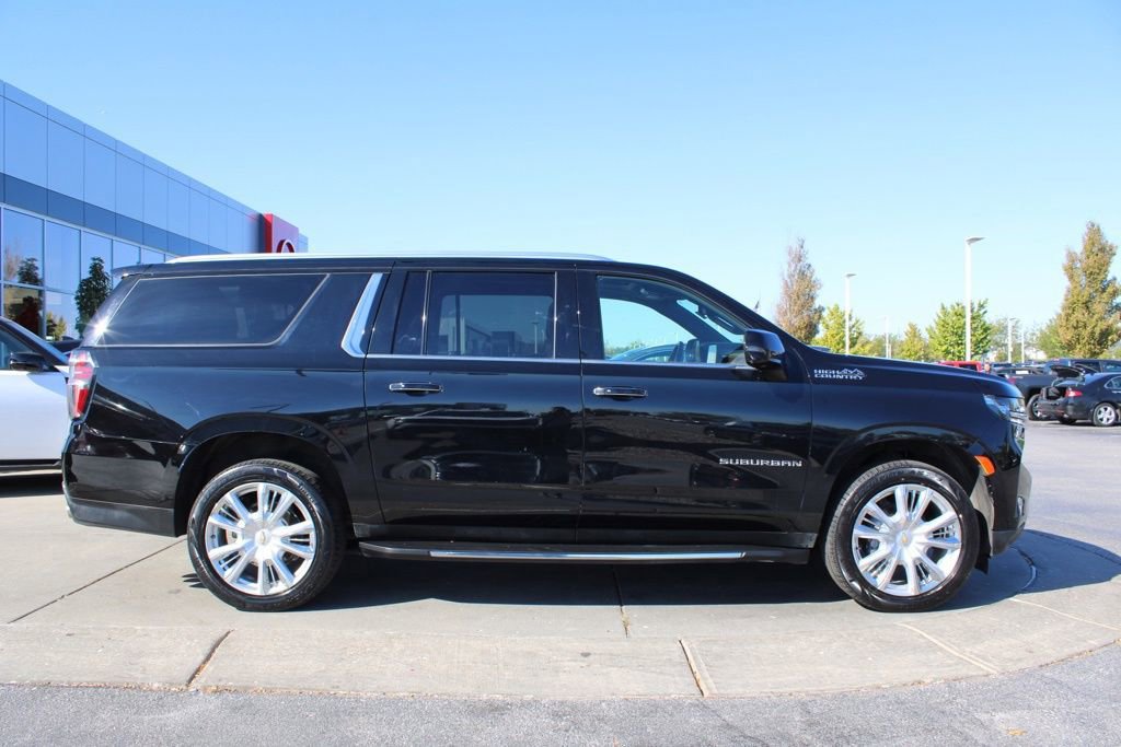 Used 2021 Chevrolet Suburban High Country image 6