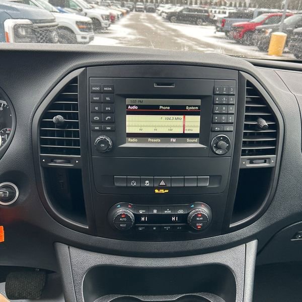 Used 2018 Mercedes-Benz Metris Passenger image 26