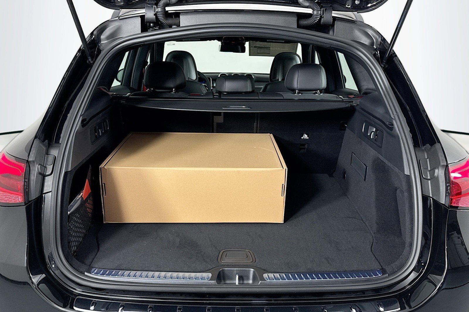 New 2026 Mercedes-Benz GLC 43 AMG 4MATIC image 22