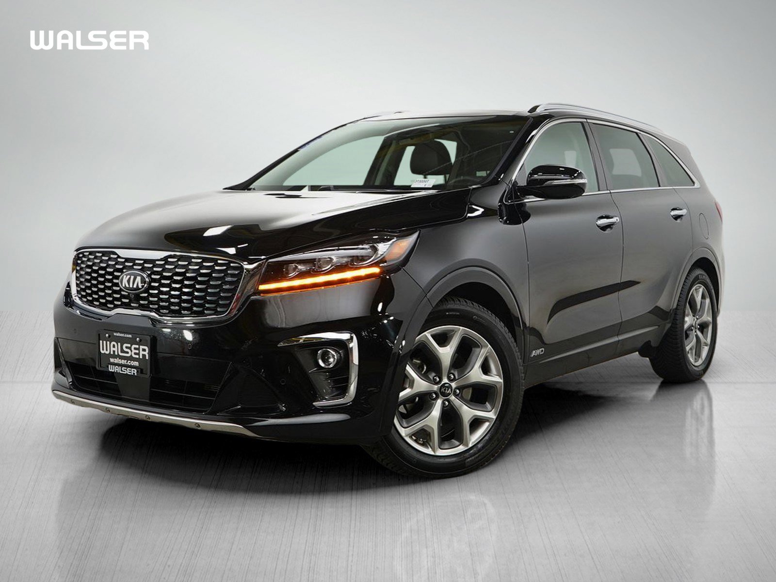 Used 2019 Kia Sorento SX w/ SX Touring Package image 1