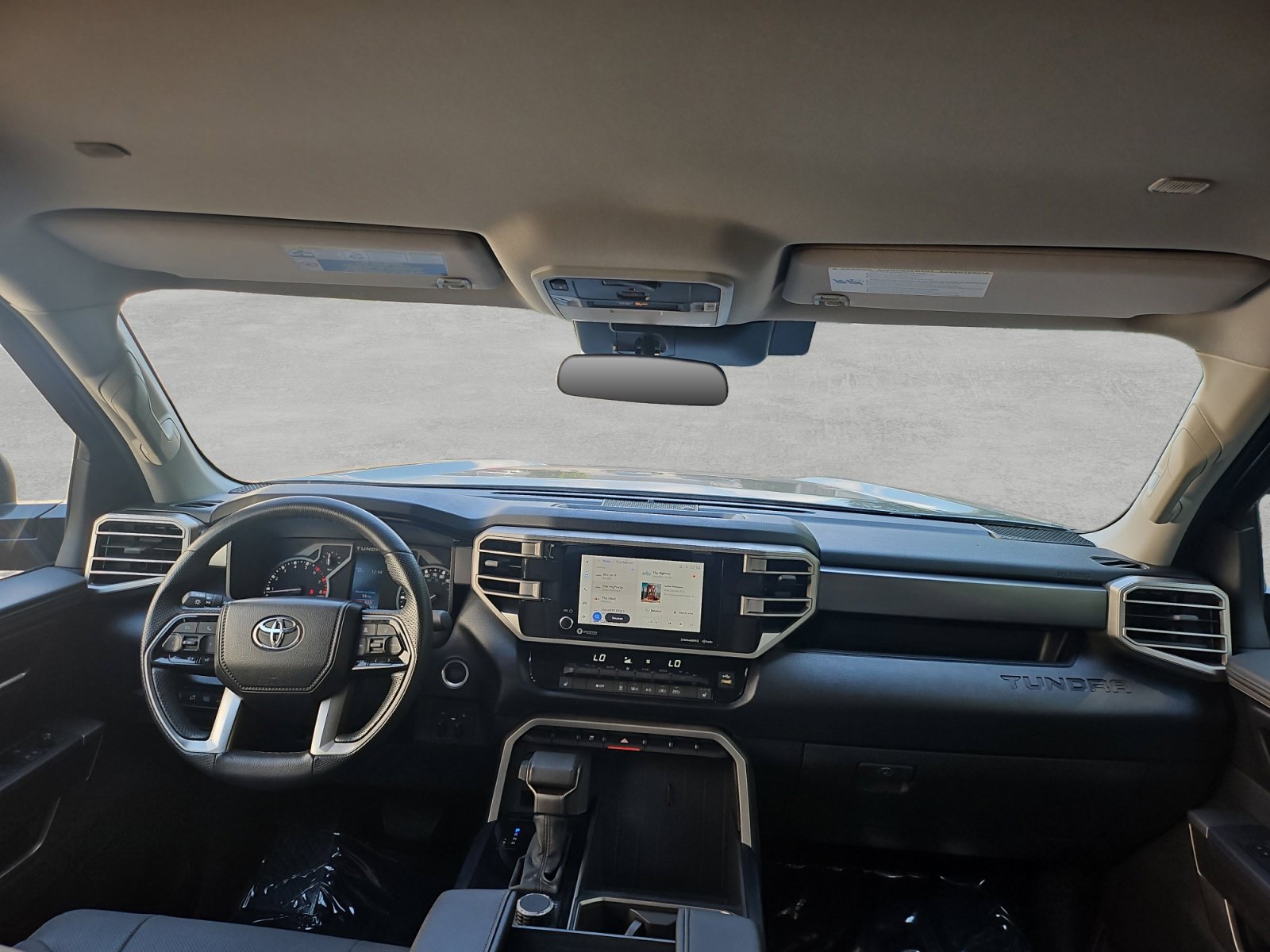 Used 2024 Toyota Tundra SR5 w/ SR5 Premium Package AWD/4WD image 40