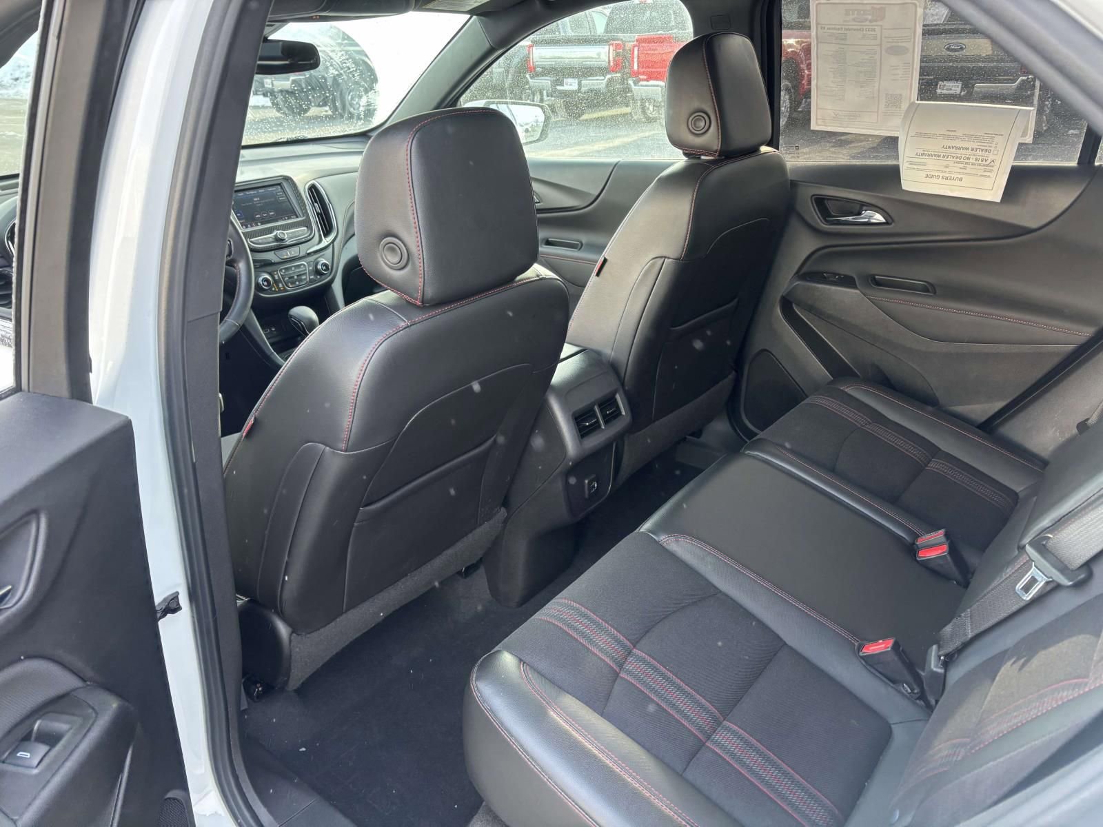 Used 2022 Chevrolet Equinox RS w/ LPO, Floor Liner Package image 30