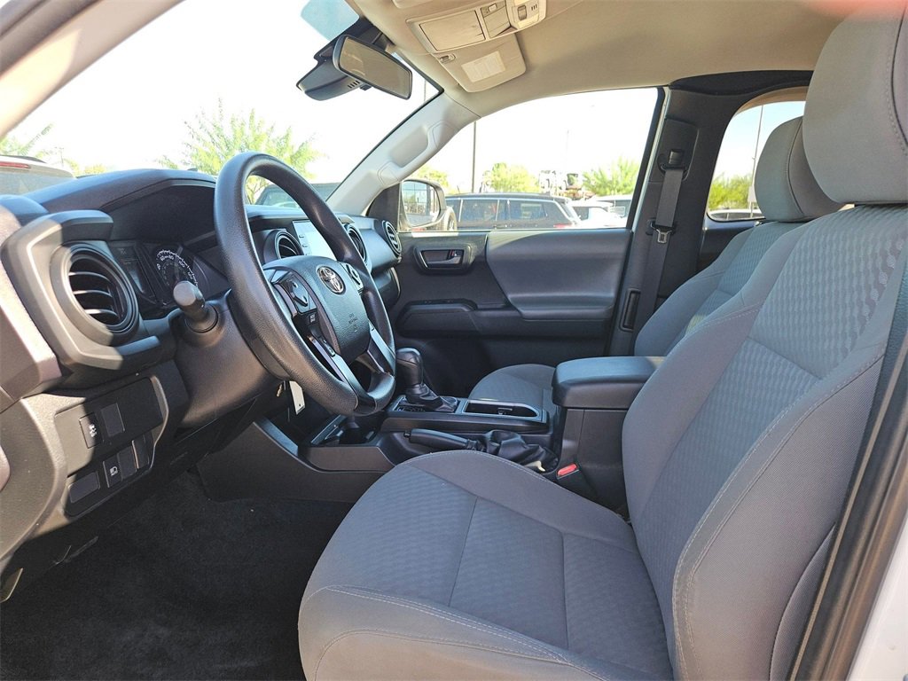 Used 2022 Toyota Tacoma SR image 22