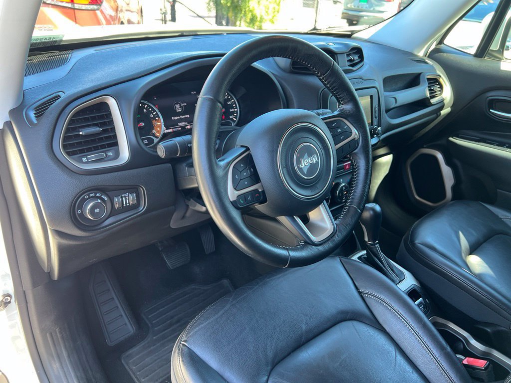 Used 2017 Jeep Renegade Limited AWD/4WD image 15