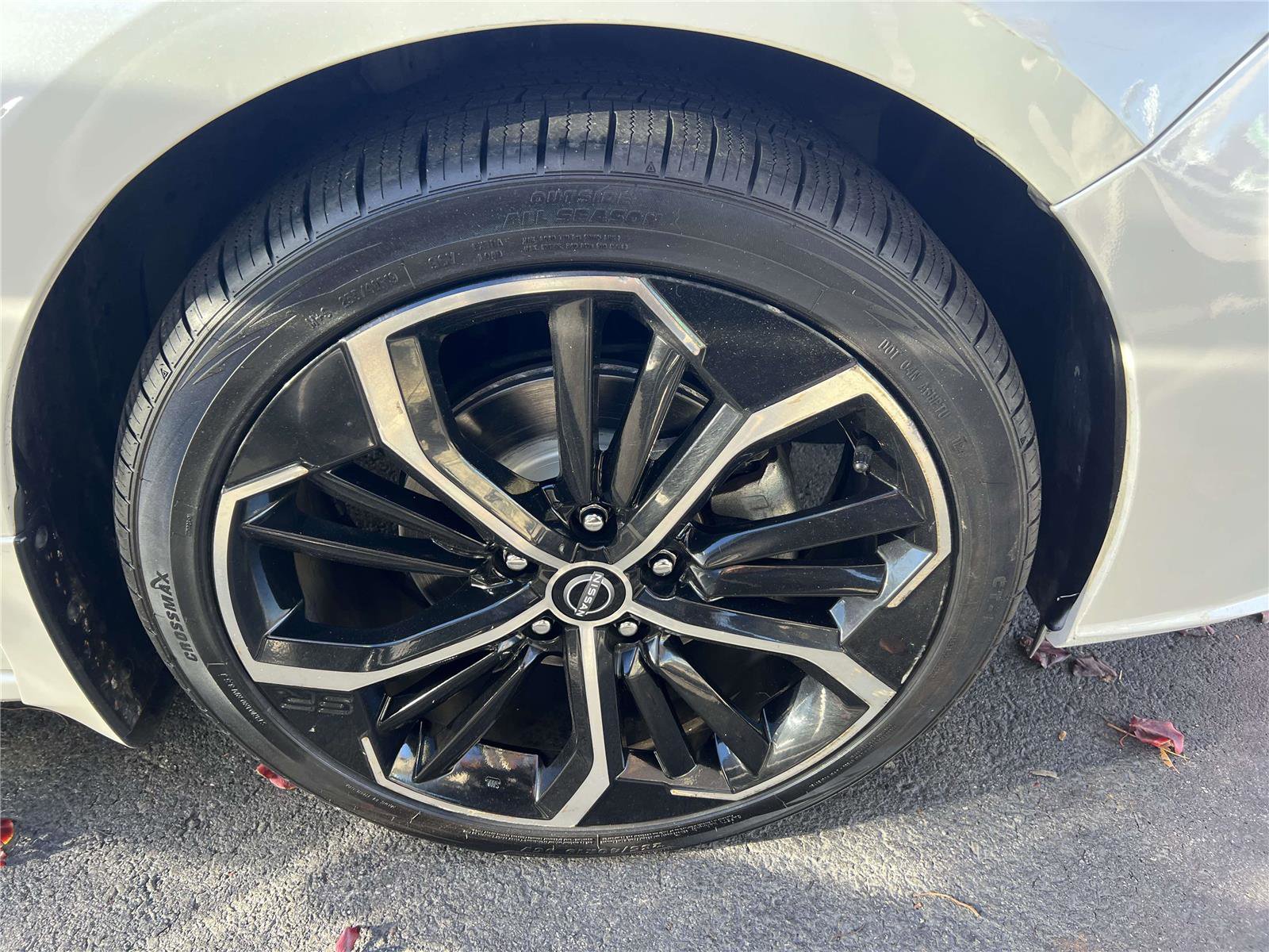 Certified 2023 Nissan Altima 2.5 SR image 9