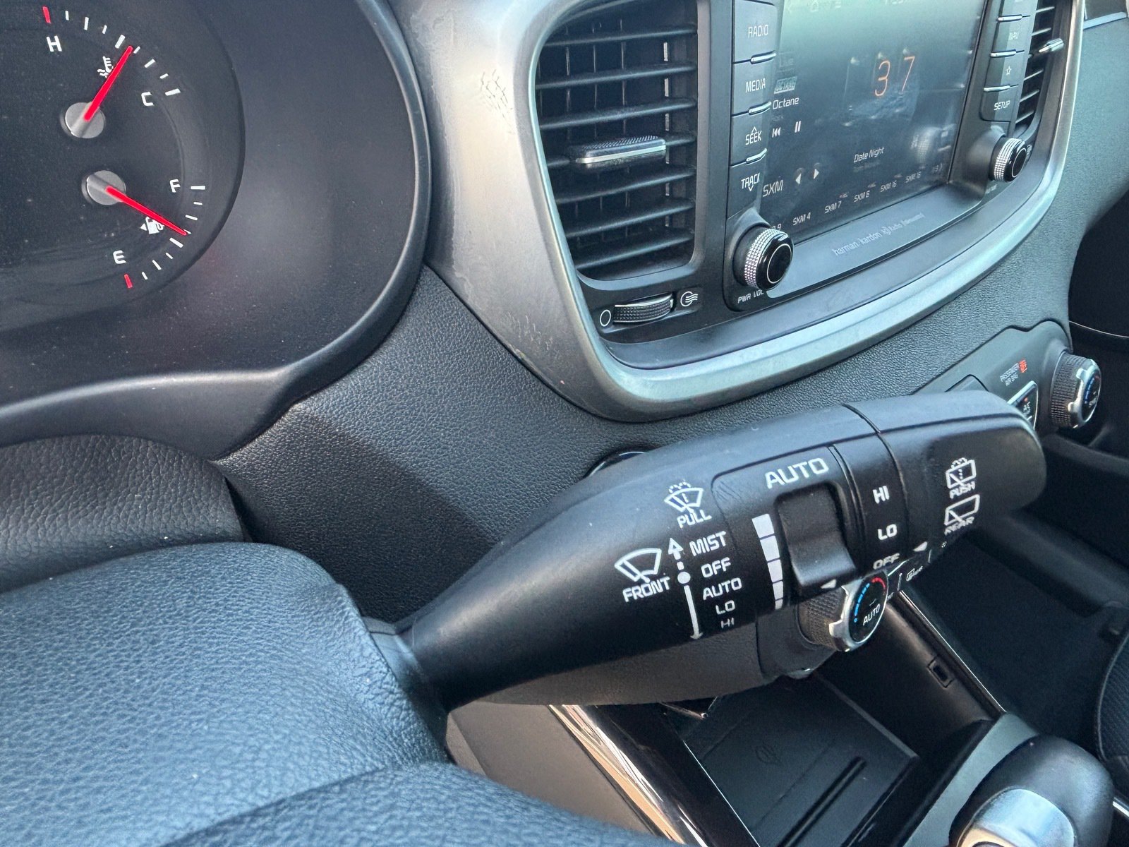 Used 2019 Kia Sorento SX w/ SX Touring Package FWD image 25