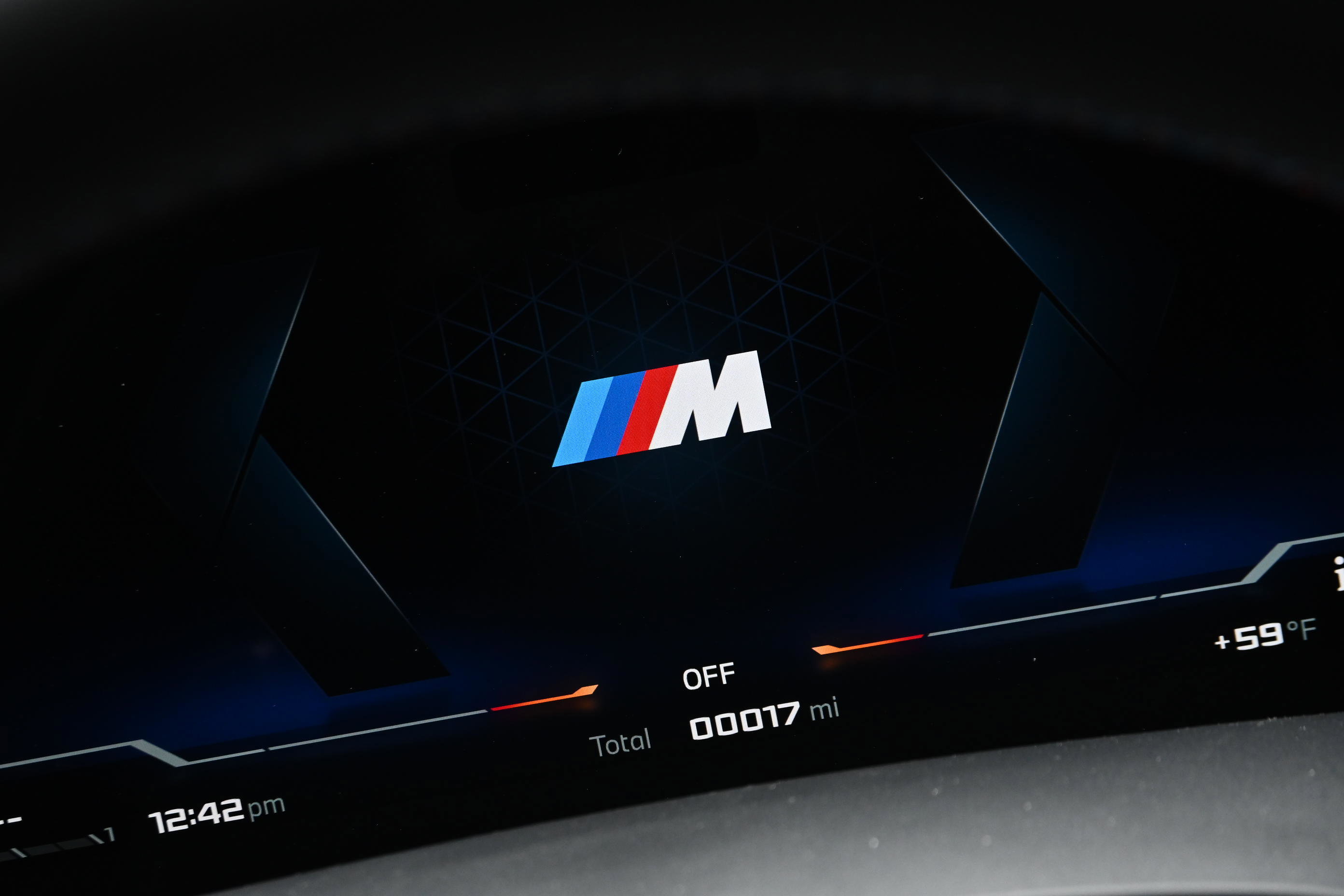 New 2026 BMW X7 M60i image 32