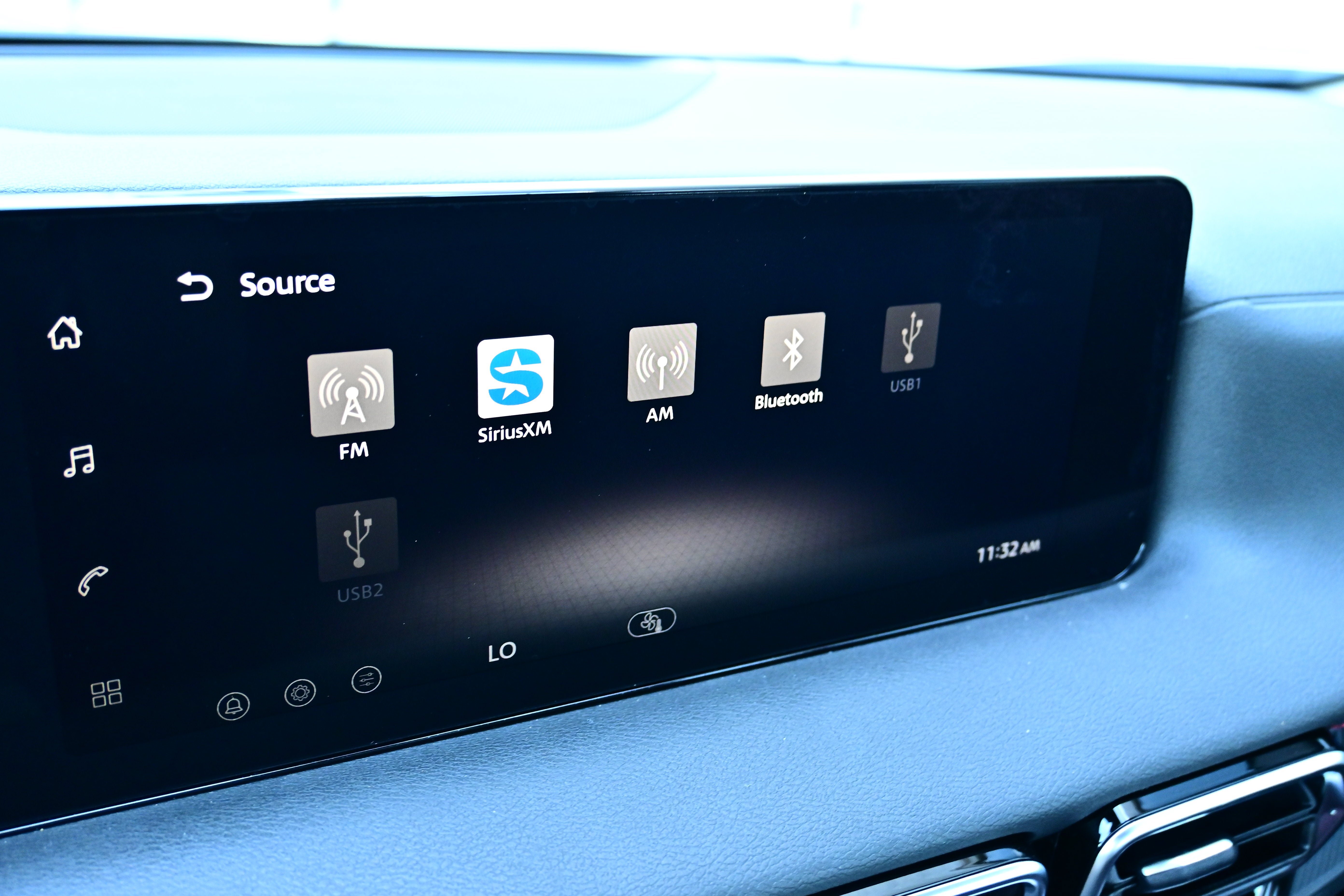 New 2026 Nissan Sentra SR FWD image 25