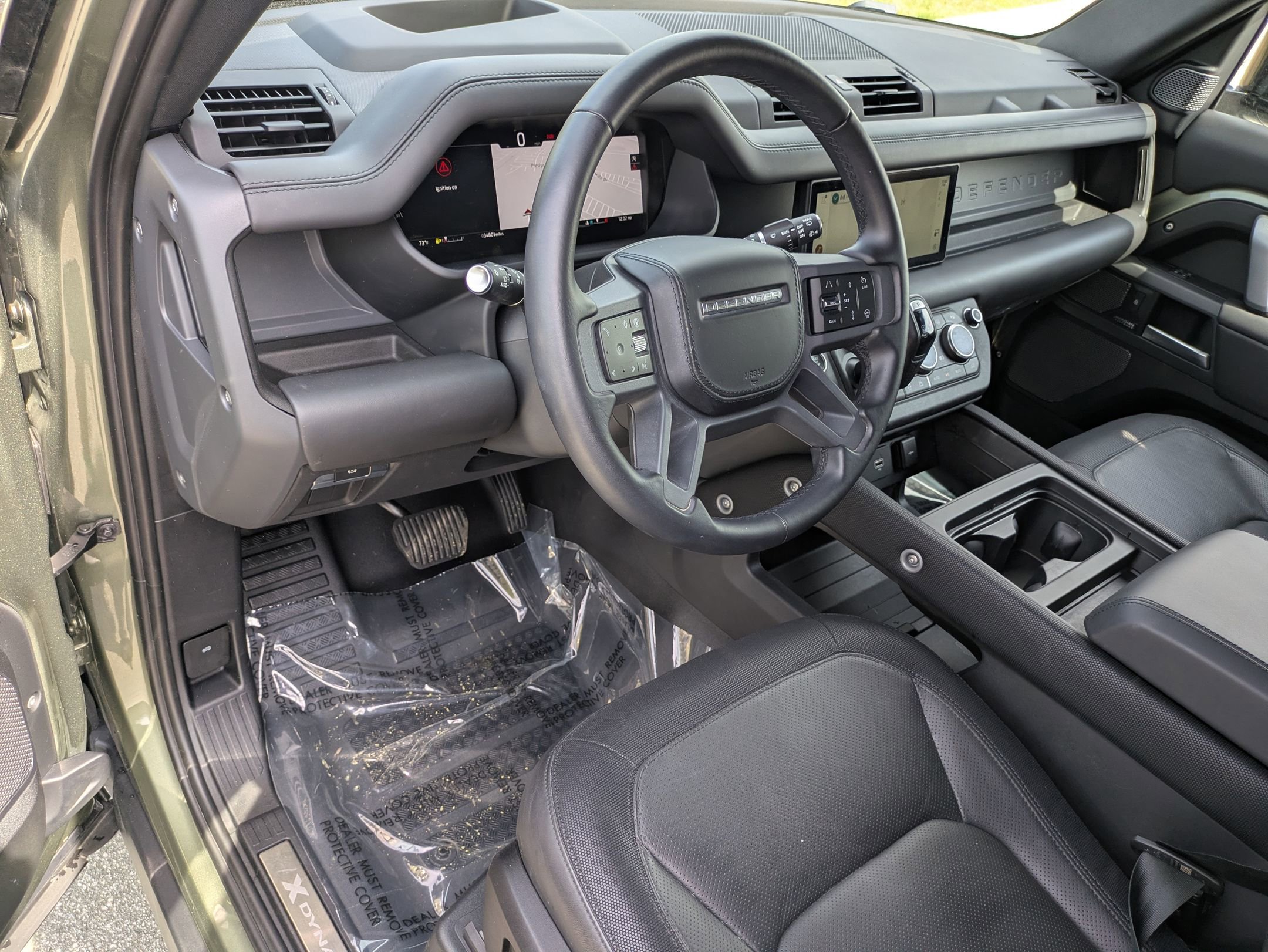 Certified 2024 Land Rover Defender 110 X-Dynamic SE image 9