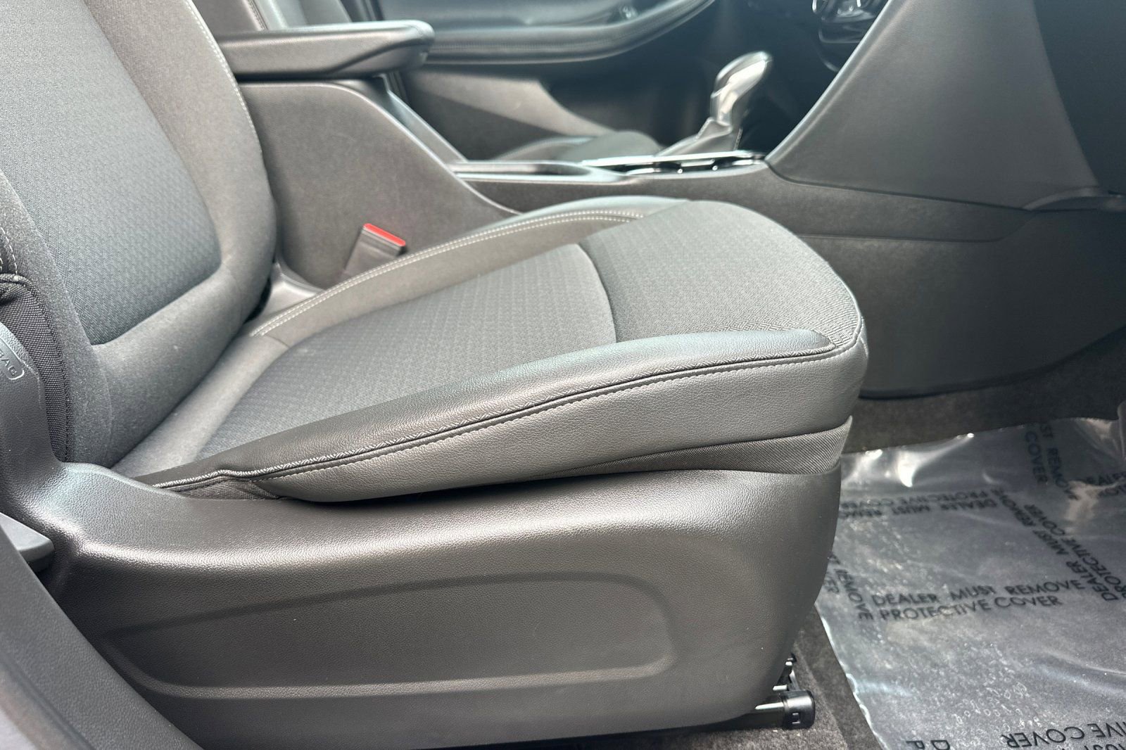 Certified 2023 Buick Encore GX Select w/ Sport Touring Package image 23