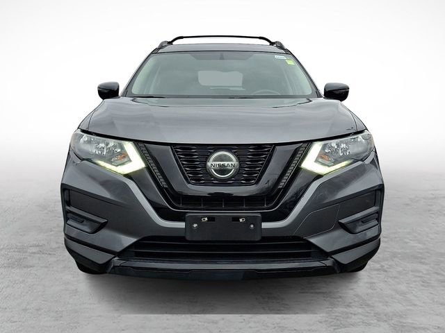 Used 2018 Nissan Rogue SV image 2