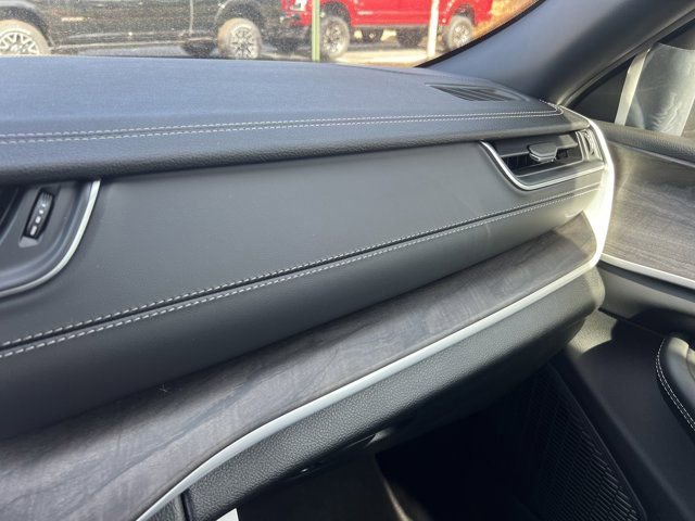 New 2025 Jeep Grand Cherokee Limited image 29