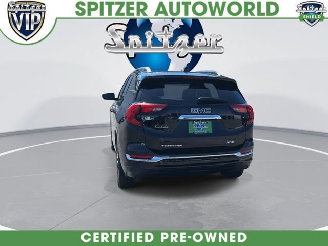 Used 2021 GMC Terrain Denali w/ Denali Premium Package AWD/4WD image 8