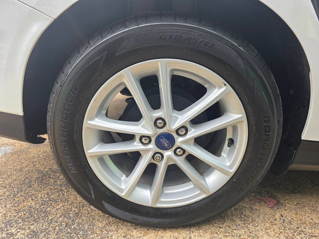 Used 2018 Ford Focus SE image 50