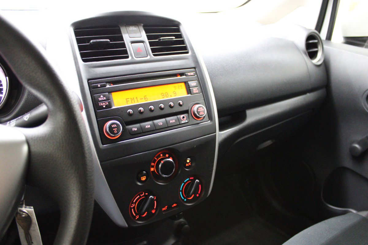 Used 2017 Nissan Versa Note S Plus image 14