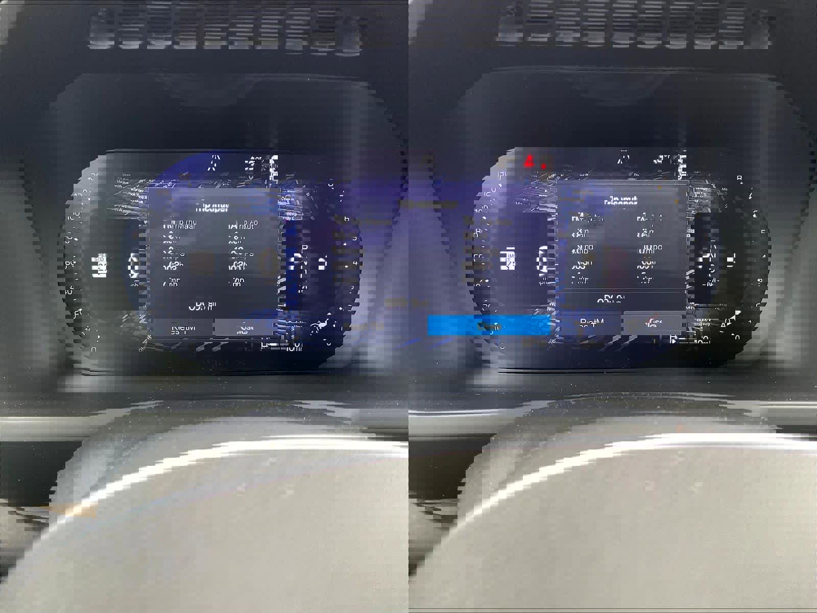 New 2026 Volvo XC90 B5 Plus w/ Protection Package image 19