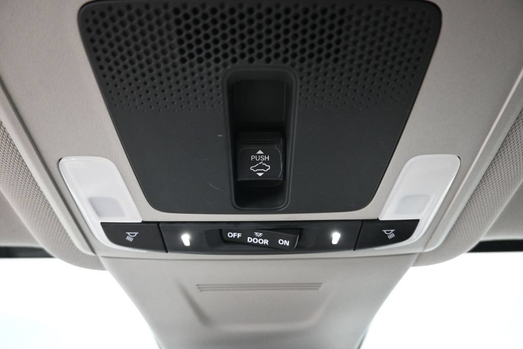 Used 2024 Honda CR-V EX-L image 20