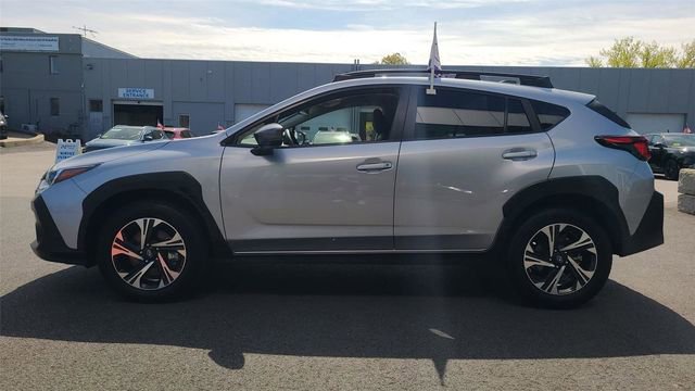 Used 2024 Subaru Crosstrek 2.0i Premium AWD/4WD image 4