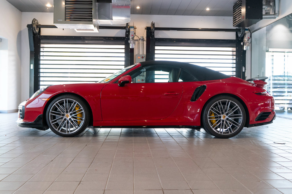 Certified 2017 Porsche 911 Turbo AWD/4WD image 4