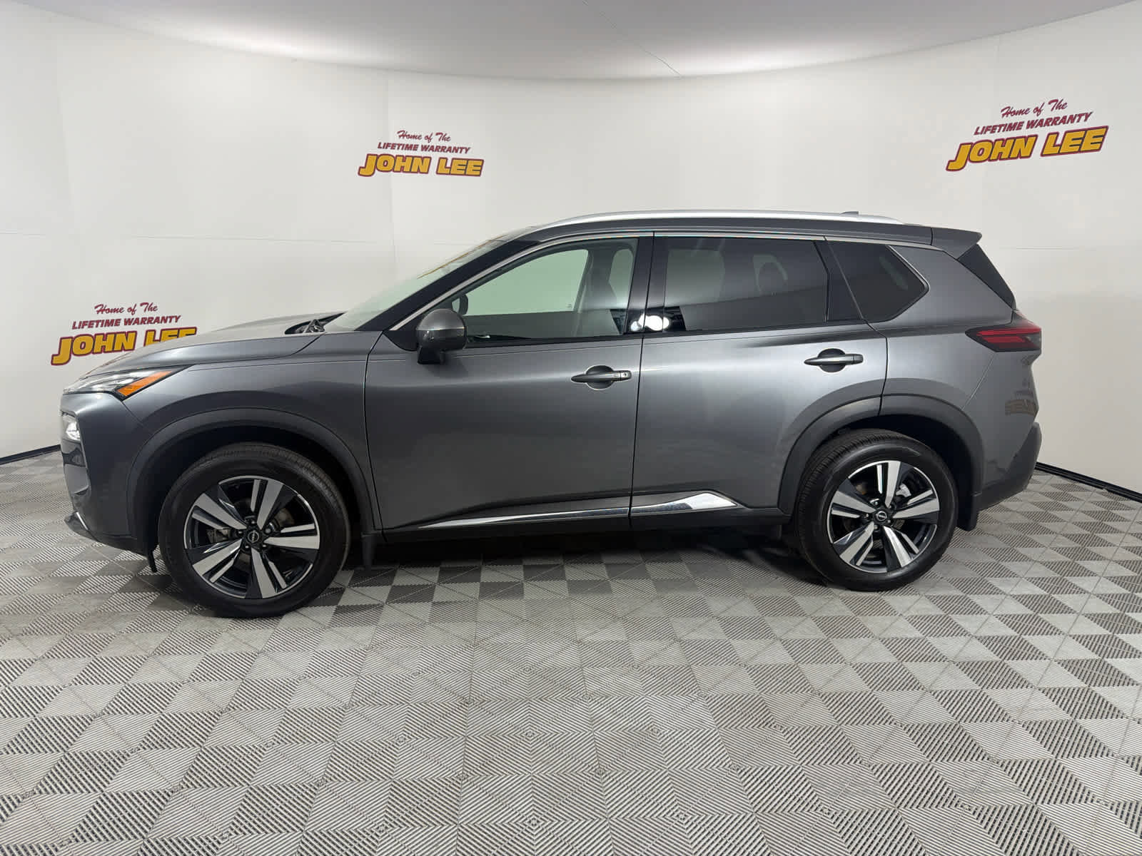 Certified 2023 Nissan Rogue SL AWD/4WD image 2