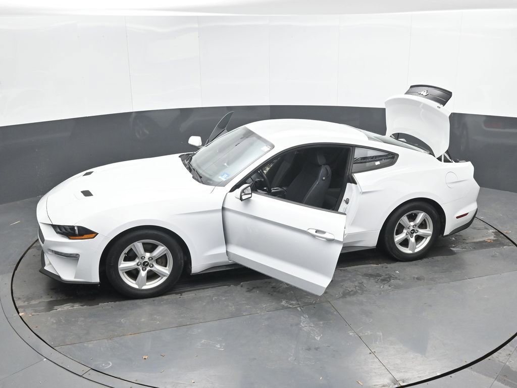 Used 2018 Ford Mustang EcoBoost image 51