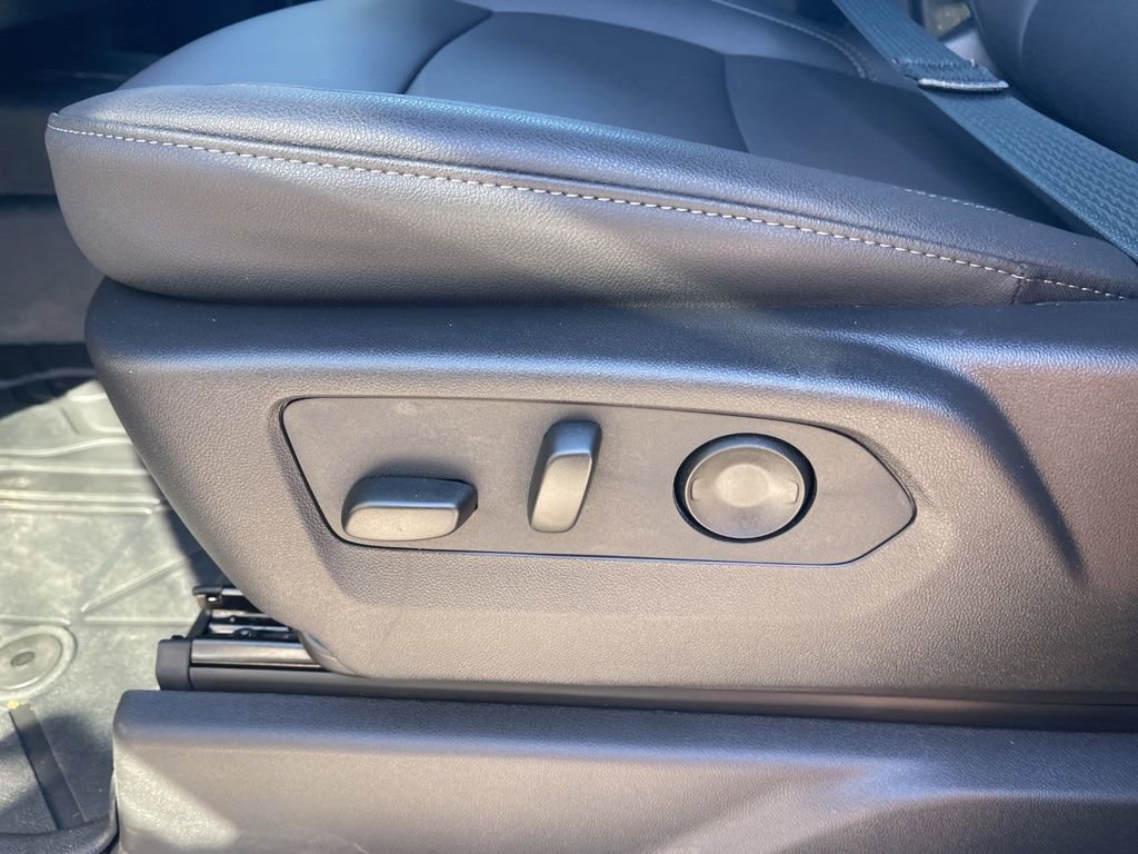 New 2026 Chevrolet Silverado 2500 LT w/ Safety Package image 21