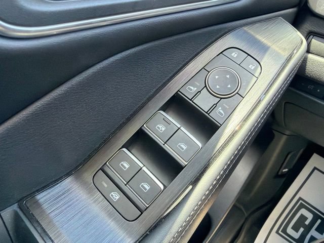 Used 2023 Nissan Rogue Platinum w/ Platinum Premium Package FWD image 22