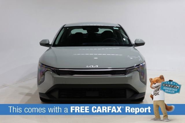 Used 2025 Kia K4 LXS image 2