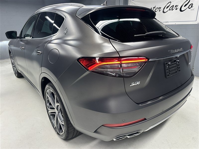 Used 2021 Maserati Levante S GranLusso AWD/4WD image 4