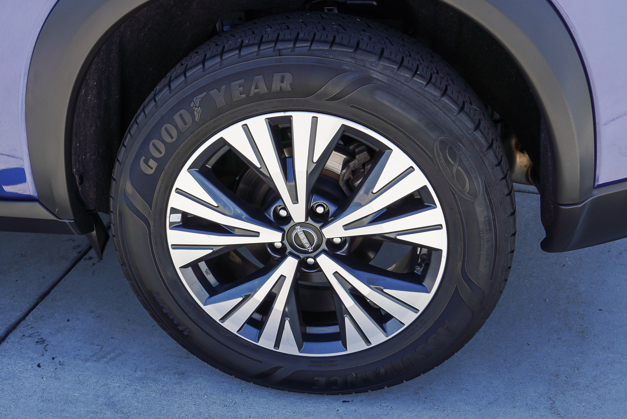 Used 2022 Nissan Rogue SV AWD/4WD image 13