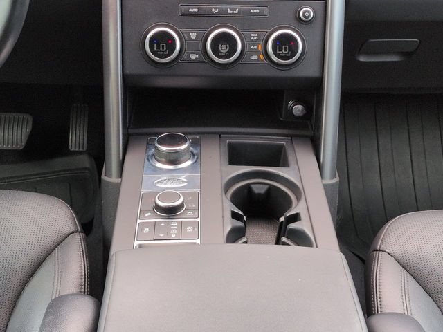 Used 2020 Land Rover Discovery Landmark AWD/4WD image 20