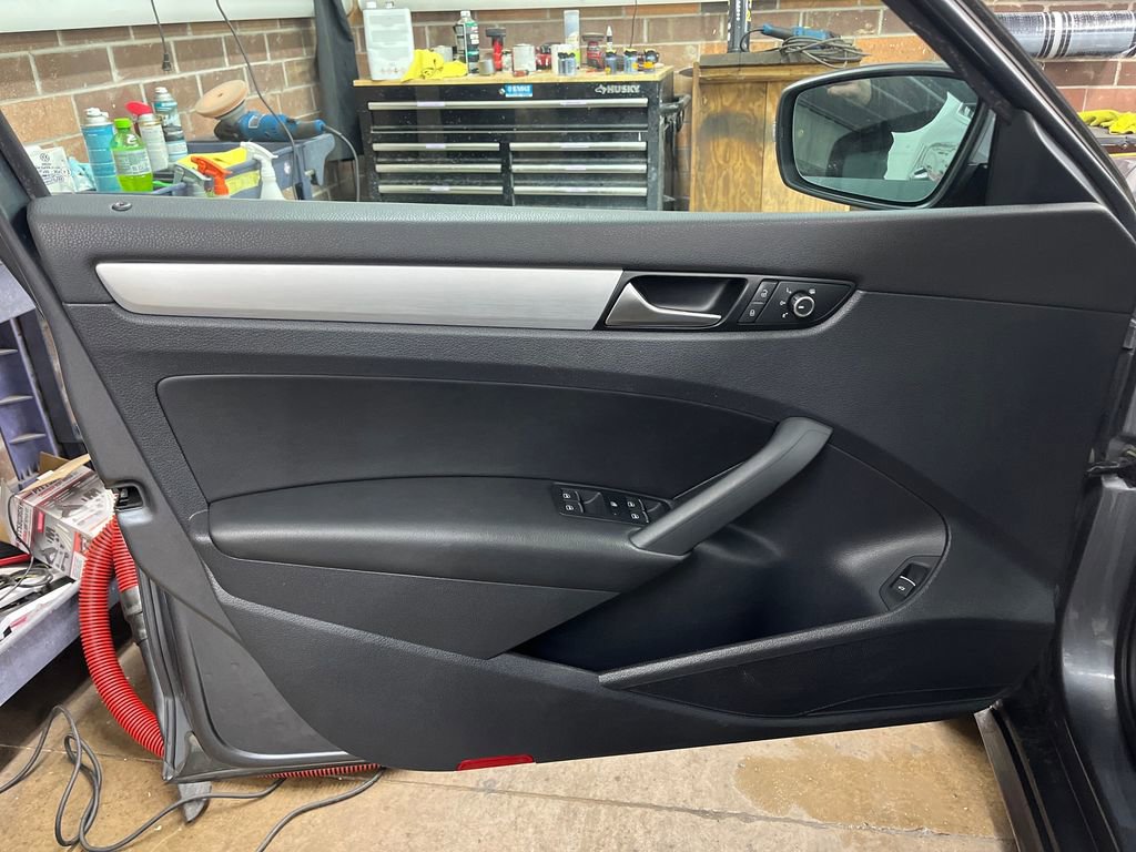 Used 2013 Volkswagen Passat 2.5 SE image 18