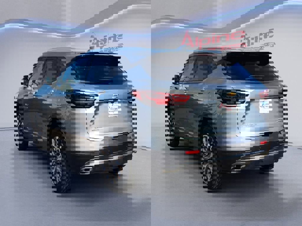 Used 2024 Chevrolet Blazer Premier w/ Driver Confidence II Package image 3