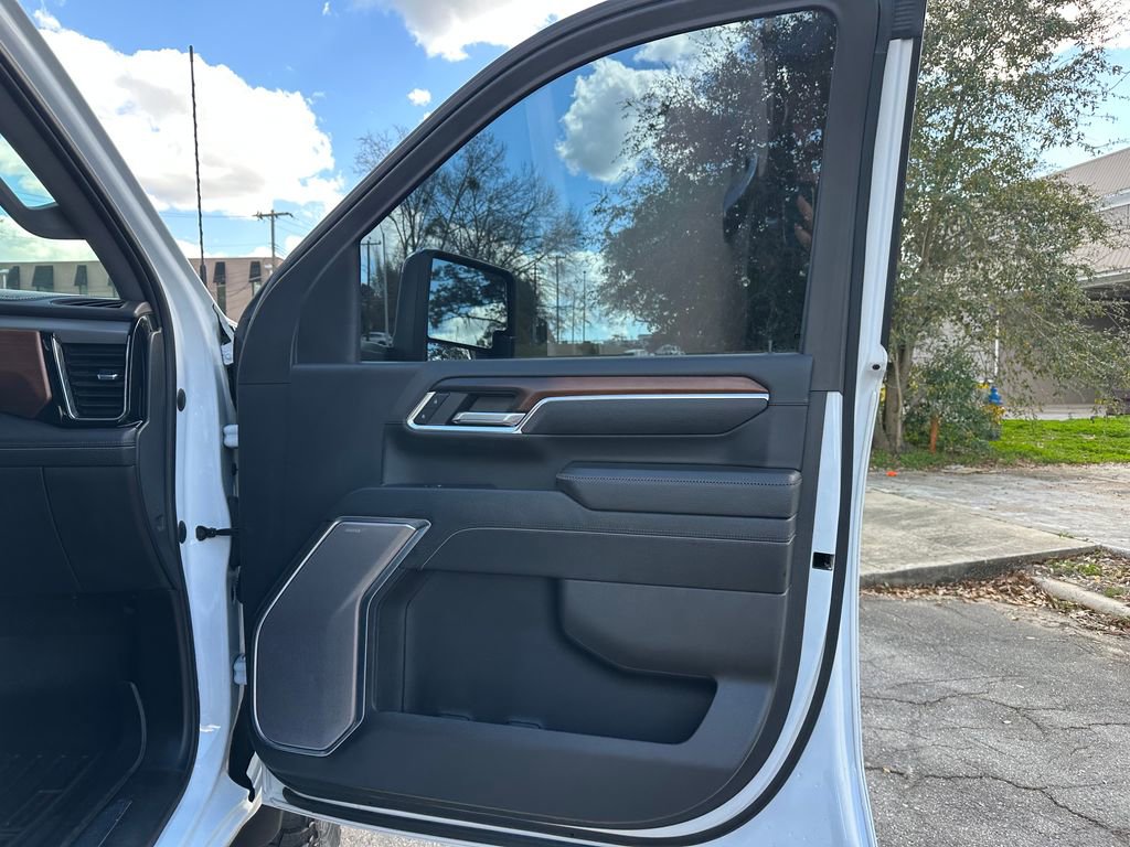 Used 2024 GMC Sierra 2500 Denali w/ Denali Reserve Package image 54