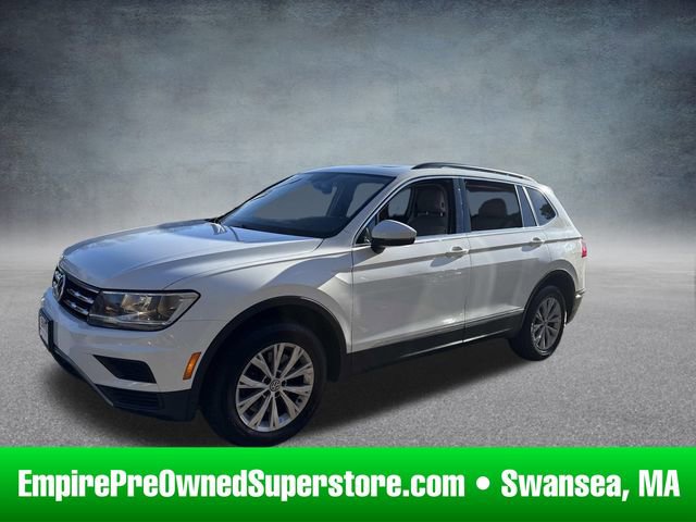 Used 2018 Volkswagen Tiguan SE w/ Panoramic Sunroof Package