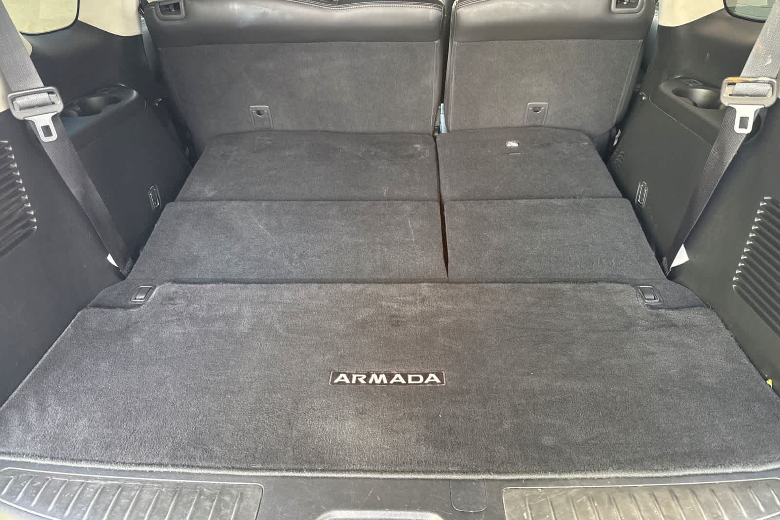 Used 2020 Nissan Armada Platinum AWD/4WD image 19