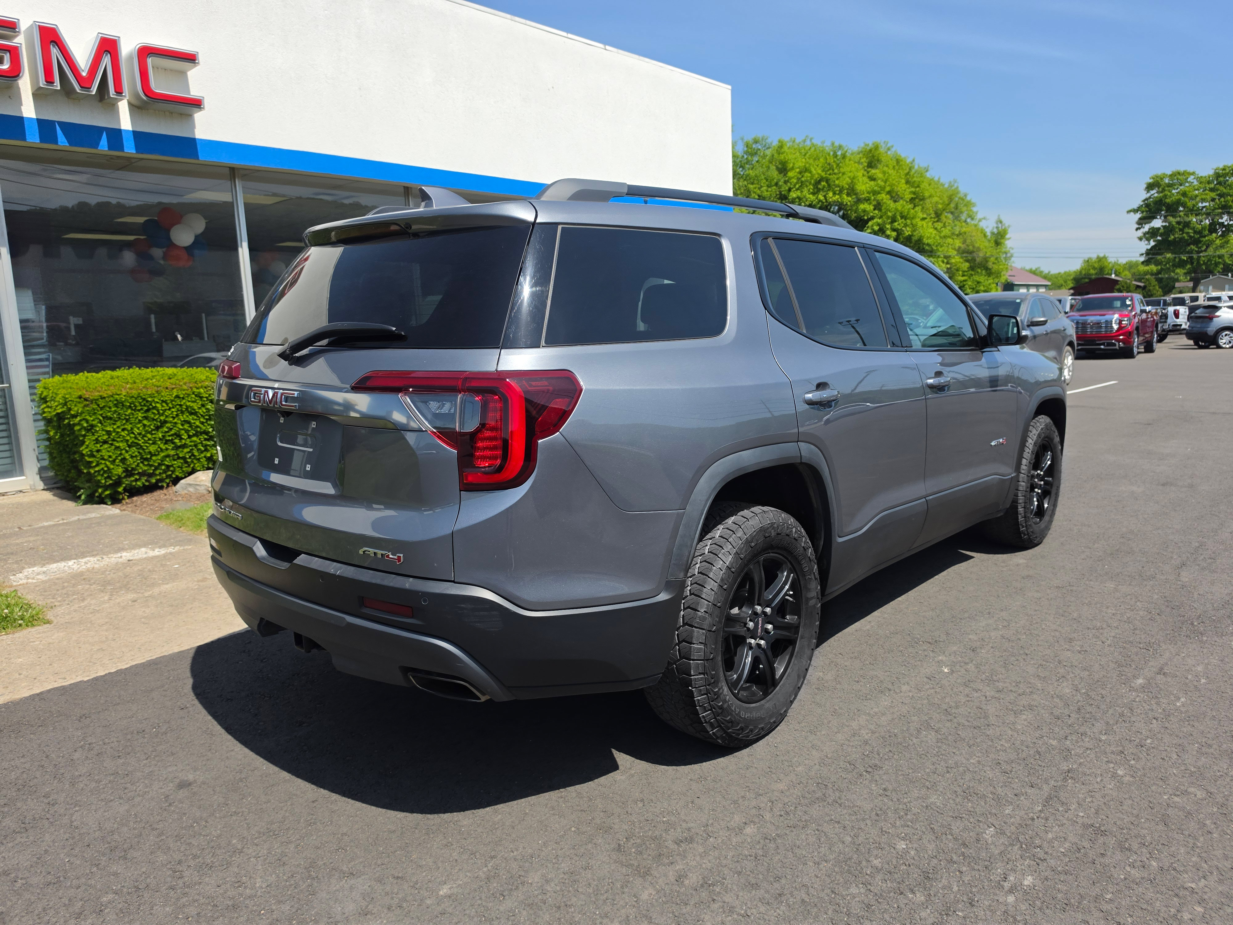 Used 2021 GMC Acadia AT4 AWD/4WD video 3