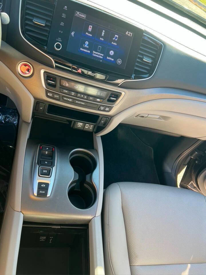 Used 2022 Honda Ridgeline RTL image 18
