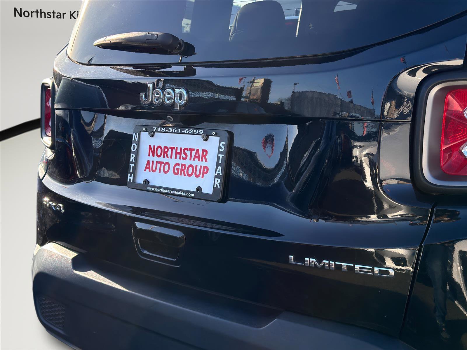 Used 2019 Jeep Renegade Limited w/ UConnect 8.4 Nav Group image 7