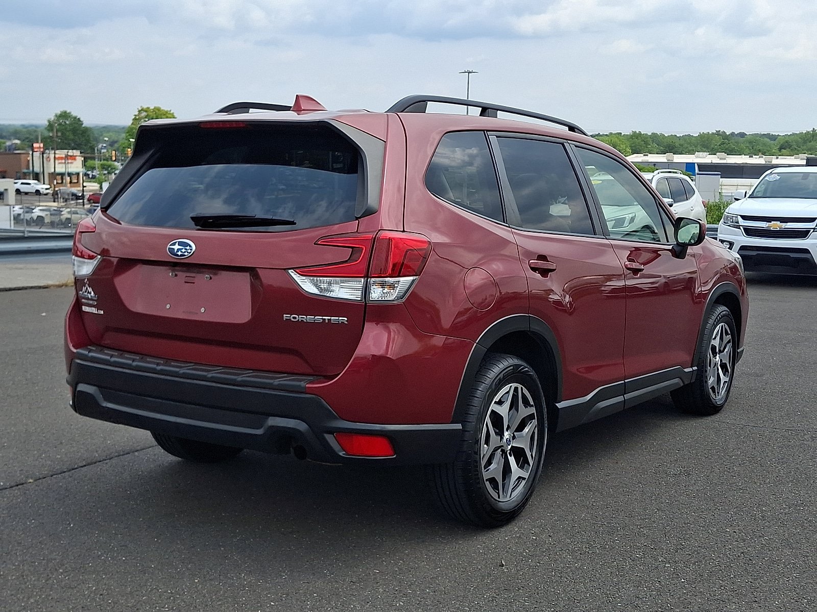 Used 2019 Subaru Forester Premium AWD/4WD image 6
