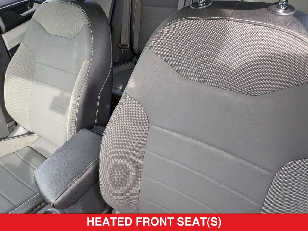 Used 2022 Volkswagen Taos SE image 17